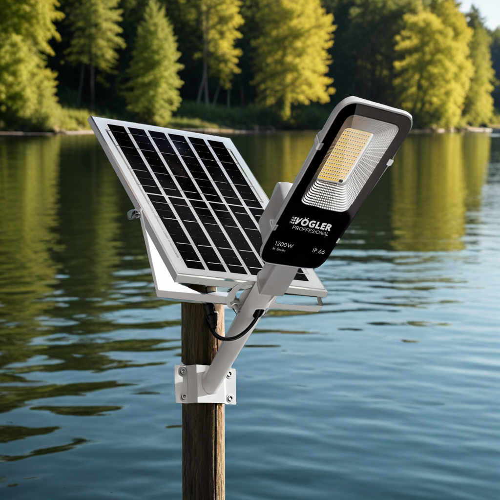 Potente lampada solare, sensore crepuscolare, telecomando, Vögler Professional 1200W